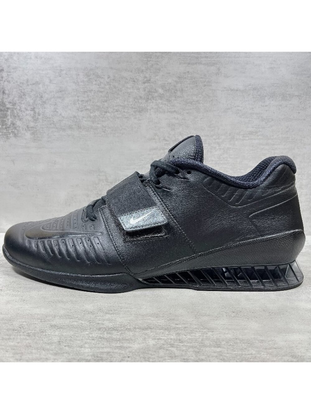 Nike Romaleos 3 Weightlifting Shoes - Men's Size 13 - Black